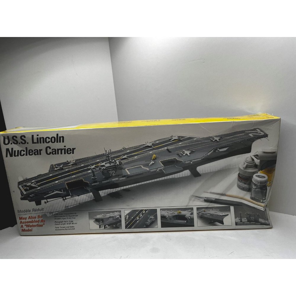 Vtg Italeri Testors USS Lincoln Nuclear Carrier 1/720th Model Kit 899 - Sealed
